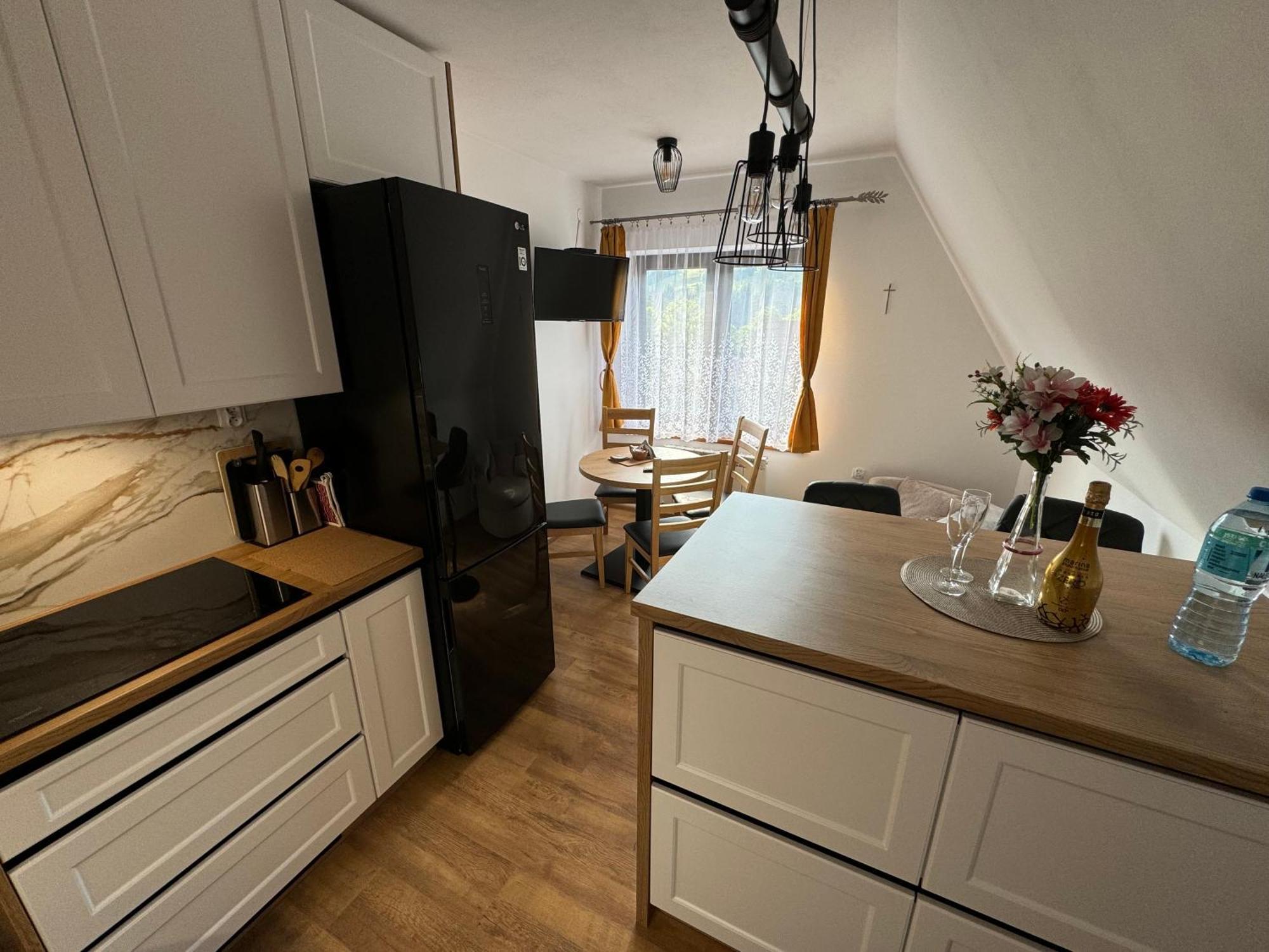 Gut Apartment Poronin Eksteriør billede