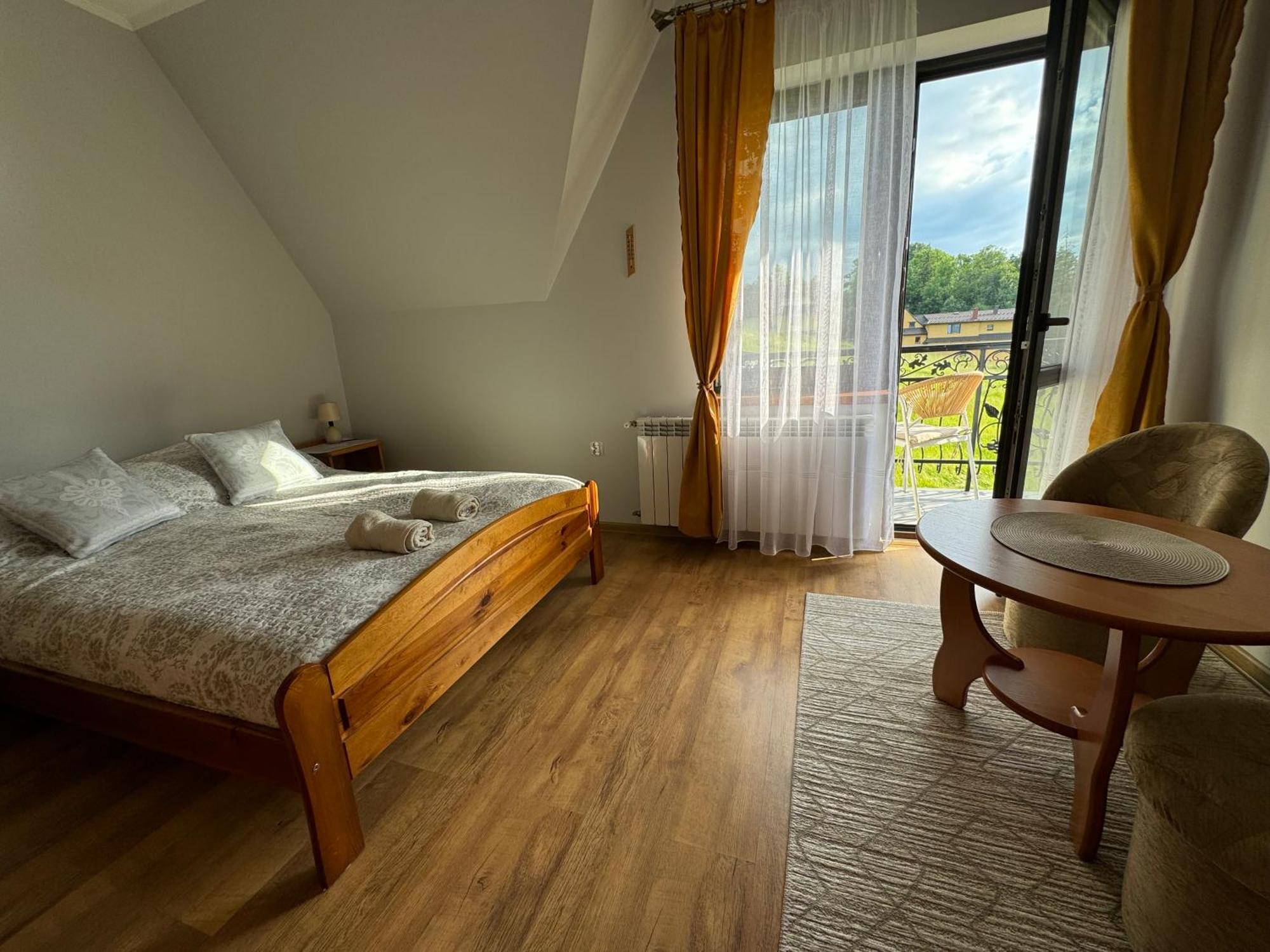 Gut Apartment Poronin Eksteriør billede