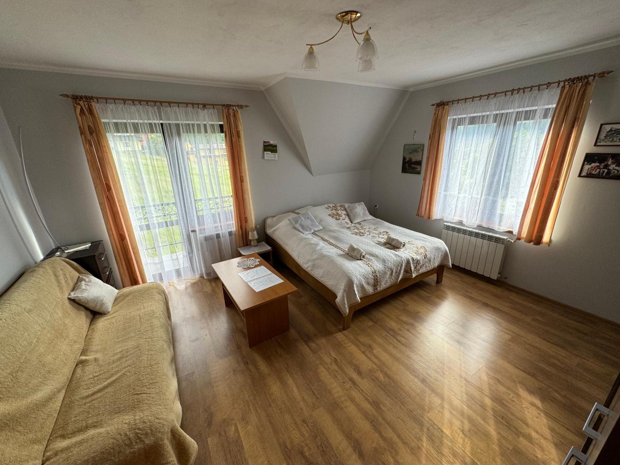 Gut Apartment Poronin Eksteriør billede