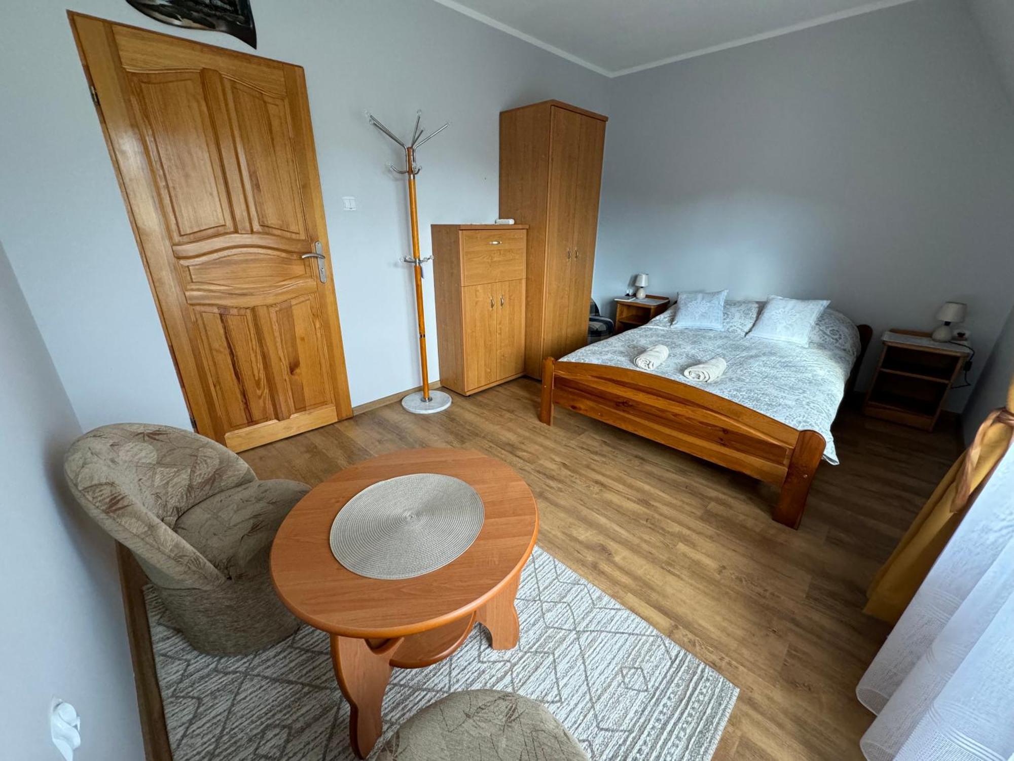 Gut Apartment Poronin Eksteriør billede